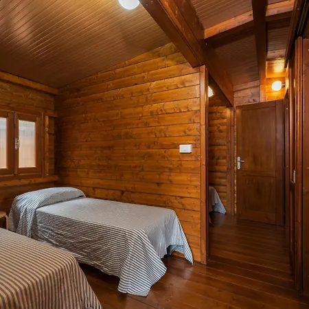 Villaggio Calapineta 3* سينيسكولا