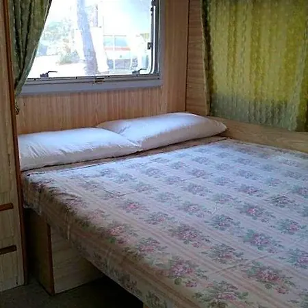 Villaggio Calapineta منتزه العطل