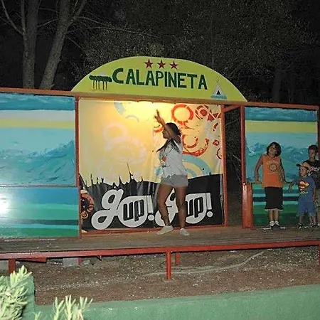 База отдыха Villaggio Camping Calapineta 3*