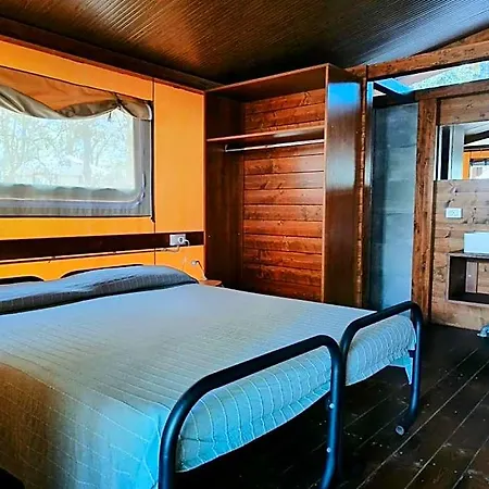 База отдыха Villaggio Camping Calapineta 3*
