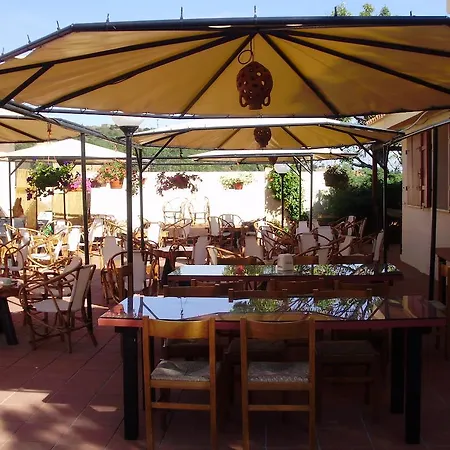 Holiday park Villaggio Calapineta 3*